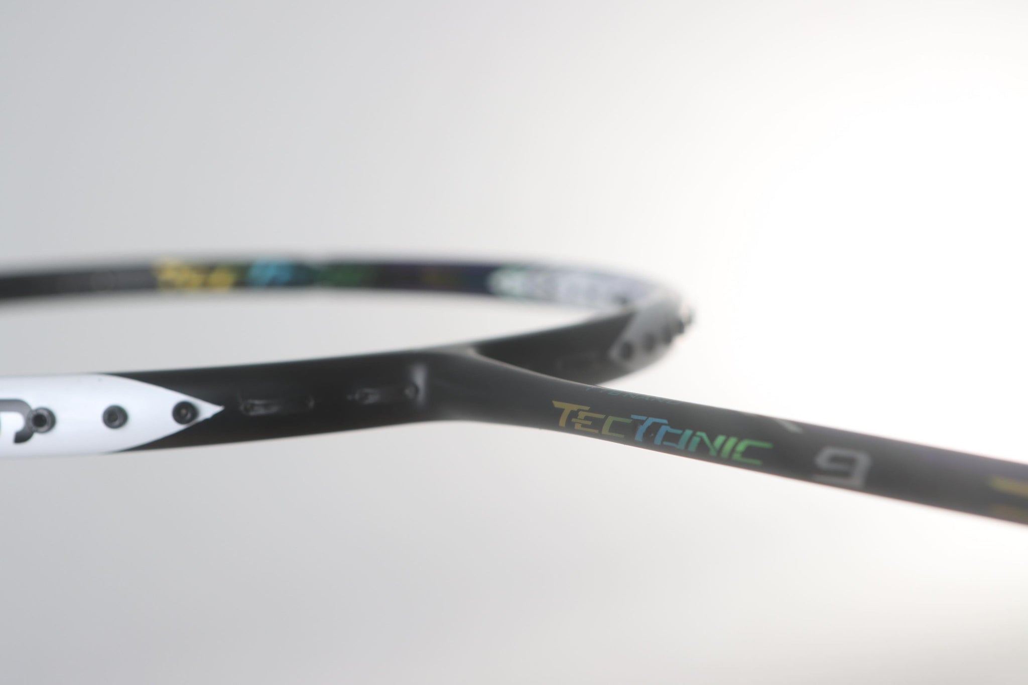 ラケット Lining Tectonic 9 5U LI-NING TECTONIC 9 5U Badminton Racket - TriplePointSports